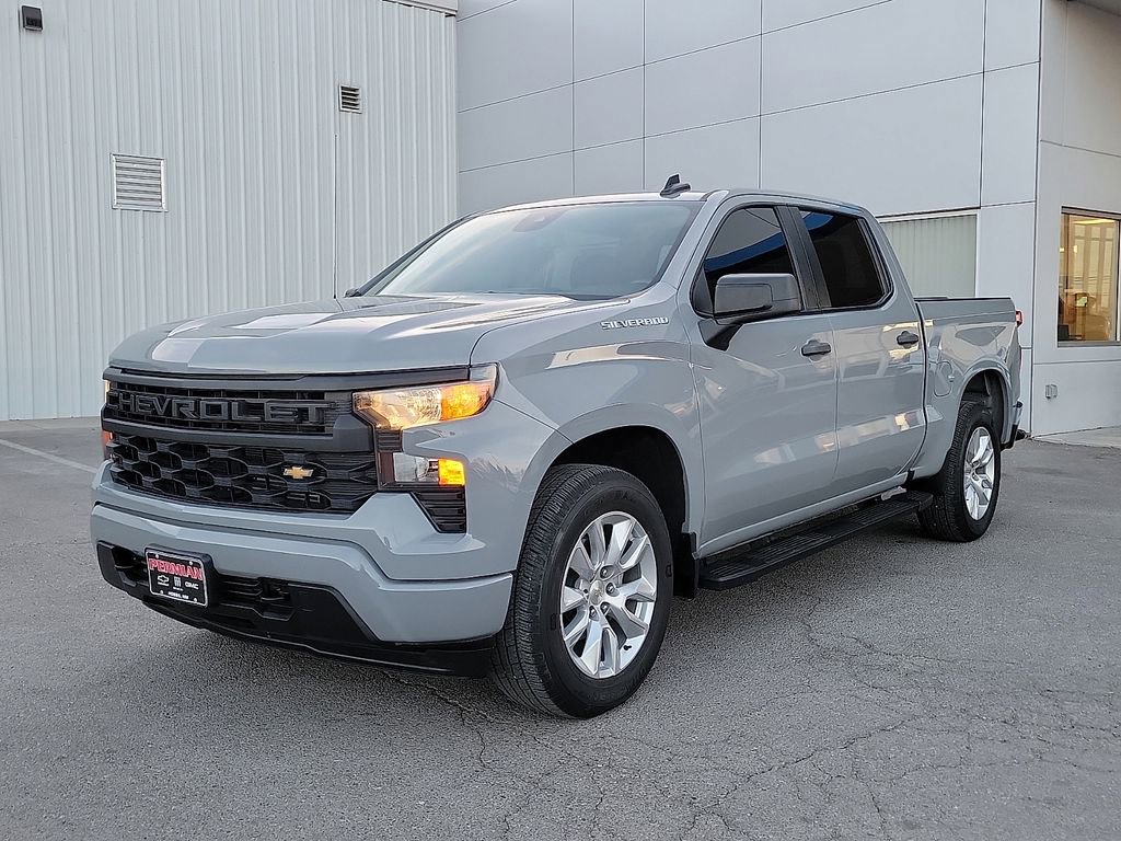 Used 2024 Chevrolet Silverado 1500 Custom image 5