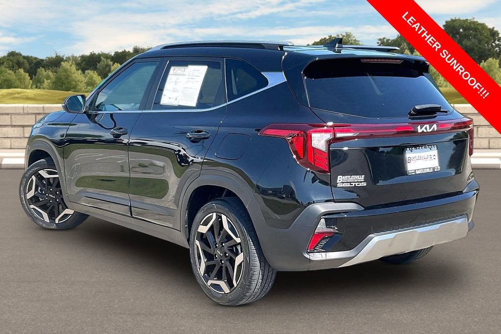 Used 2024 Kia Seltos SX w/ SX Sunroof Package AWD/4WD image 11