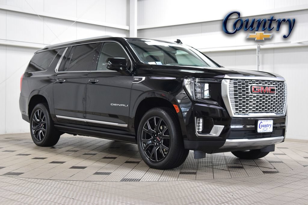 Used 2024 GMC Yukon XL Denali AWD/4WD image 1