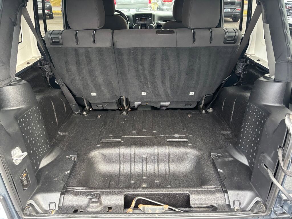 Used 2017 Jeep Wrangler Unlimited Sport w/ Connectivity Group image 12