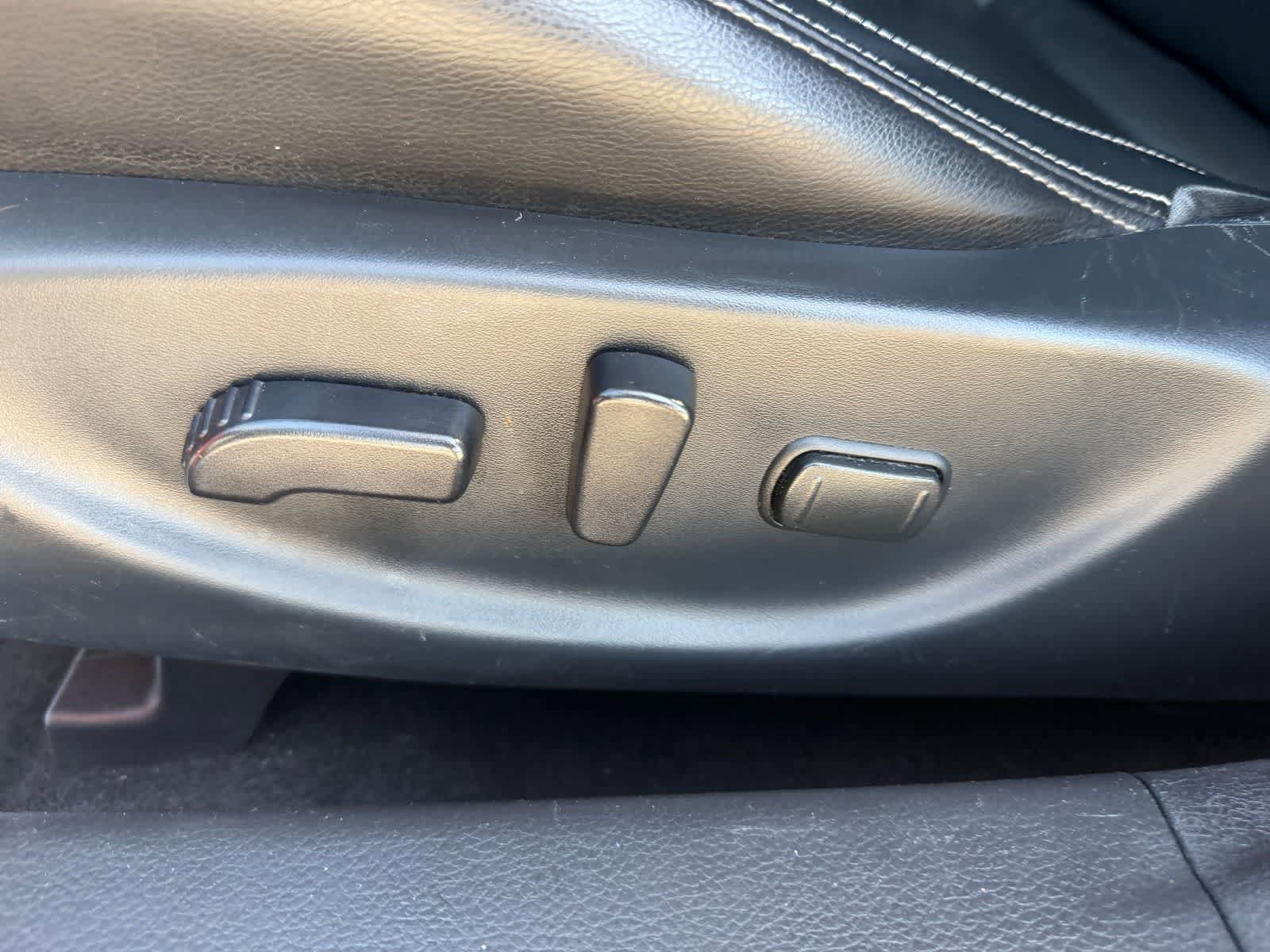 Used 2021 Nissan Maxima 3.5 SV w/ Floor Mat Group FWD image 11