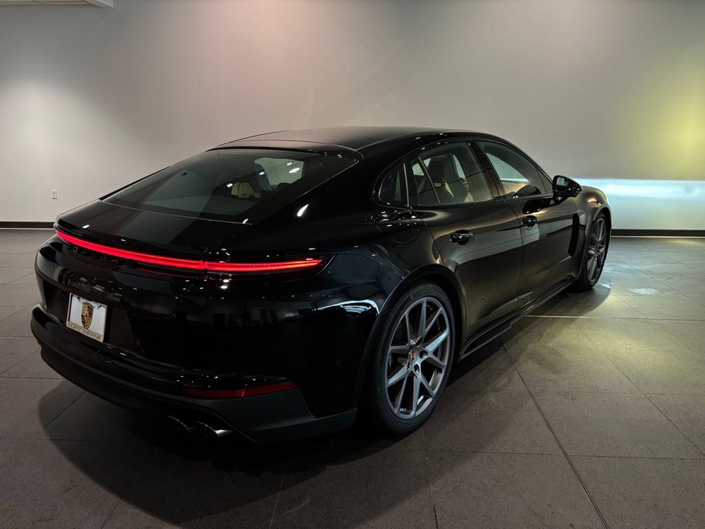 Certified 2026 Porsche Panamera 4 AWD/4WD image 33