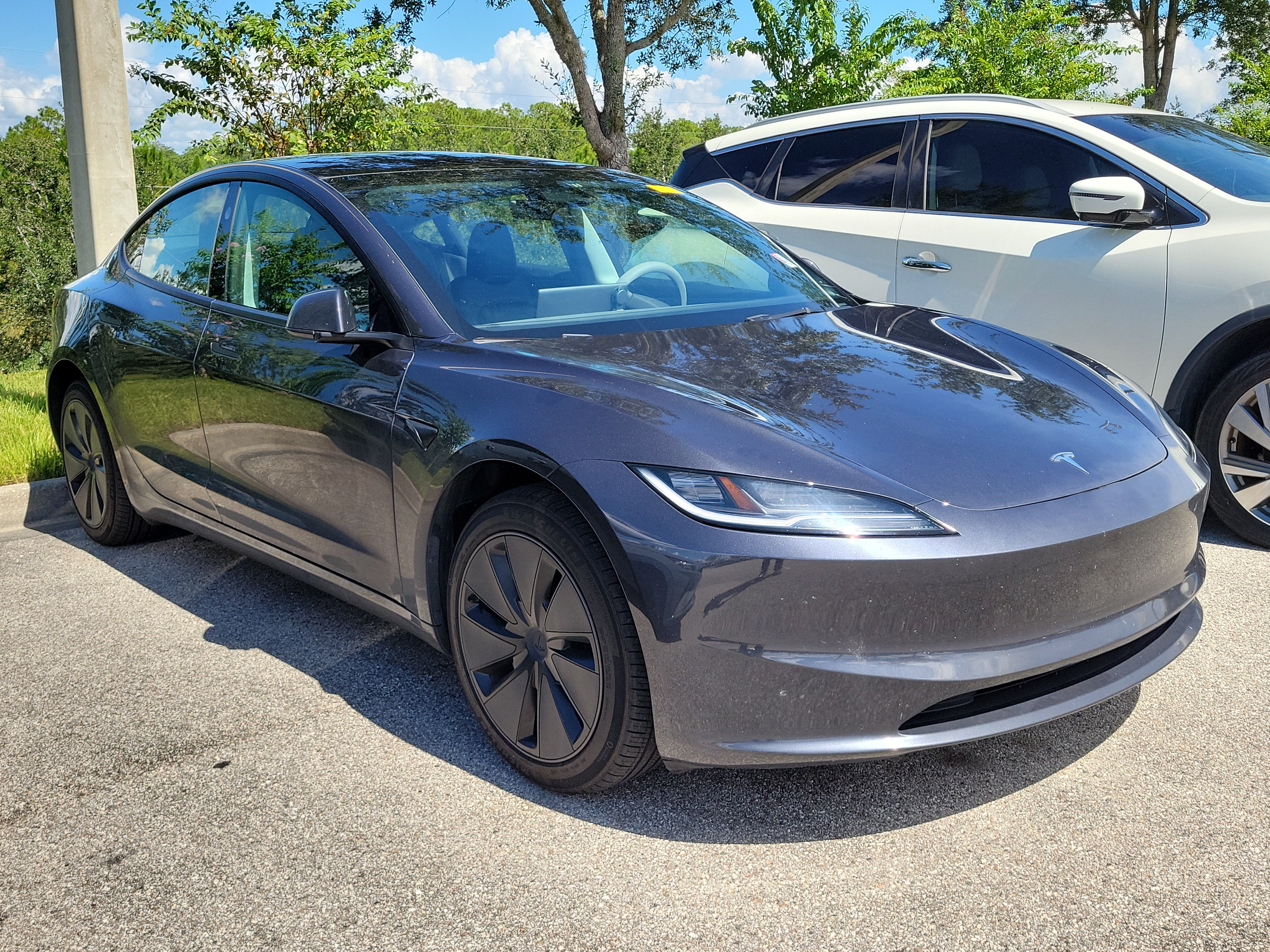 Used 2025 Tesla Model 3 Long Range RWD image 2