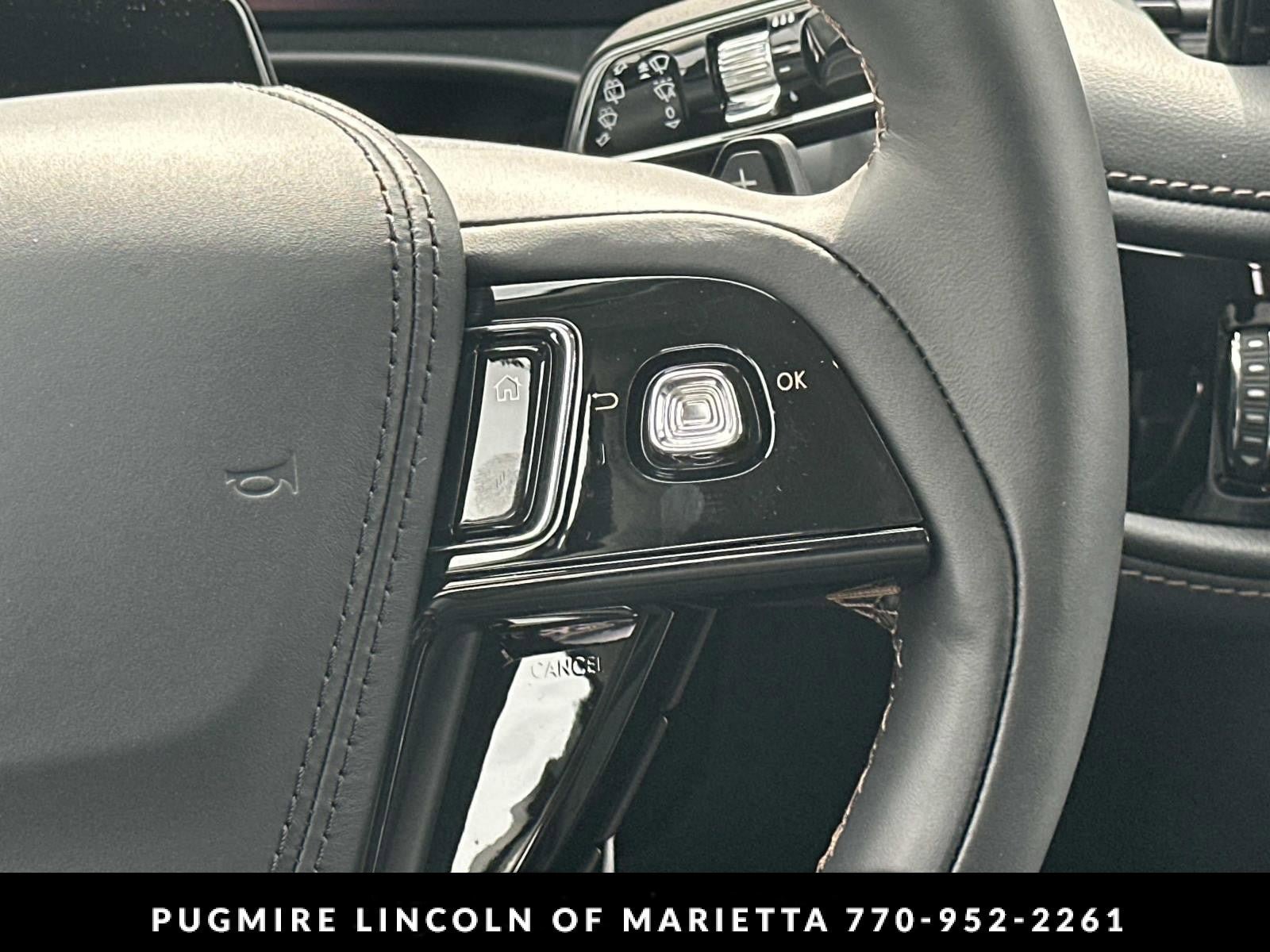 New 2026 Lincoln Aviator 2WD image 26