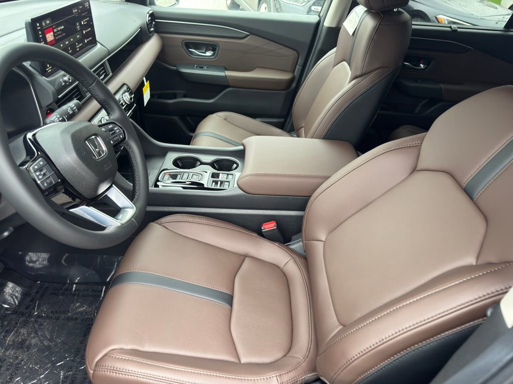 New 2026 Honda Pilot Touring image 8