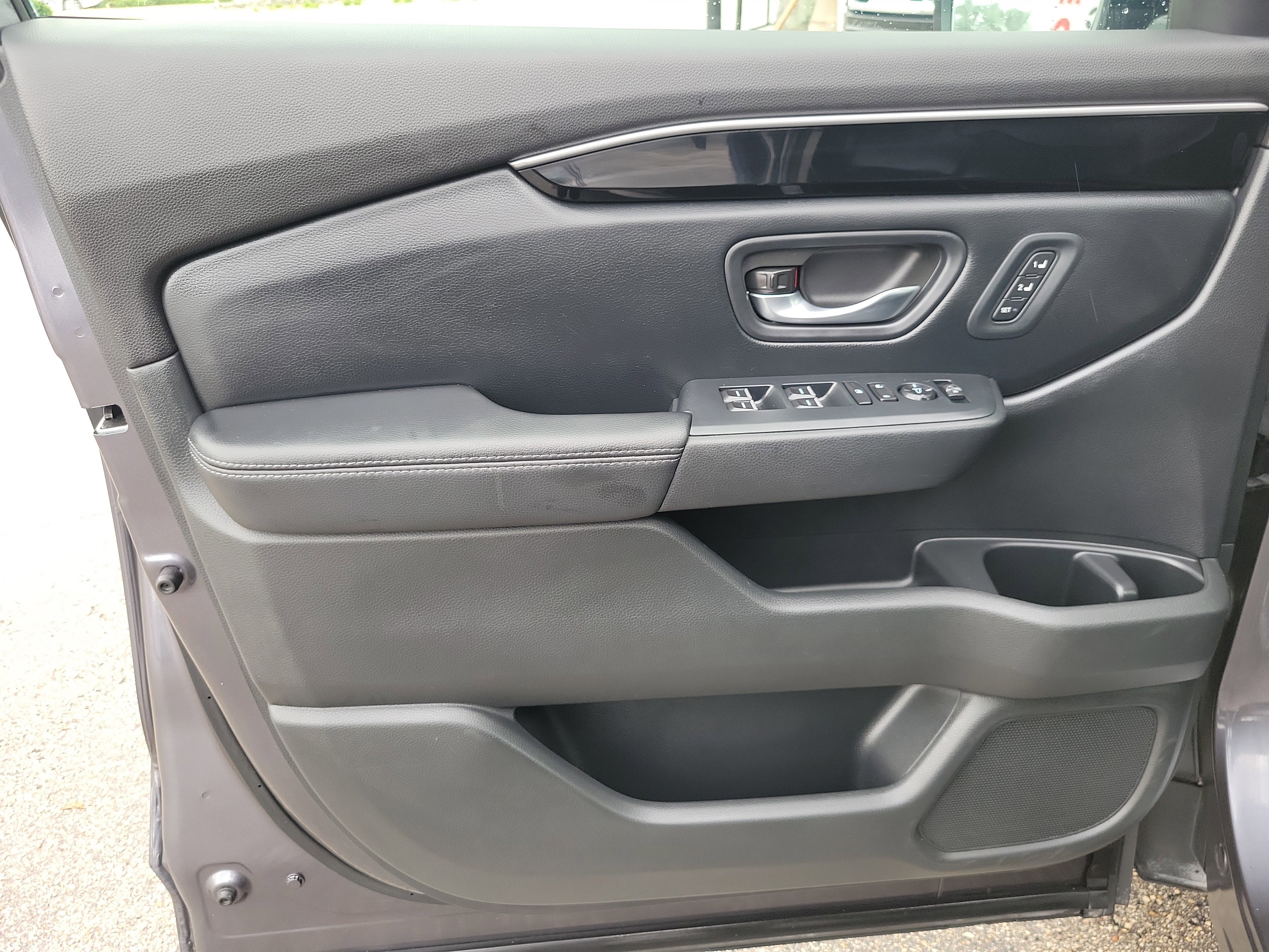 Used 2024 Honda Pilot Touring image 22