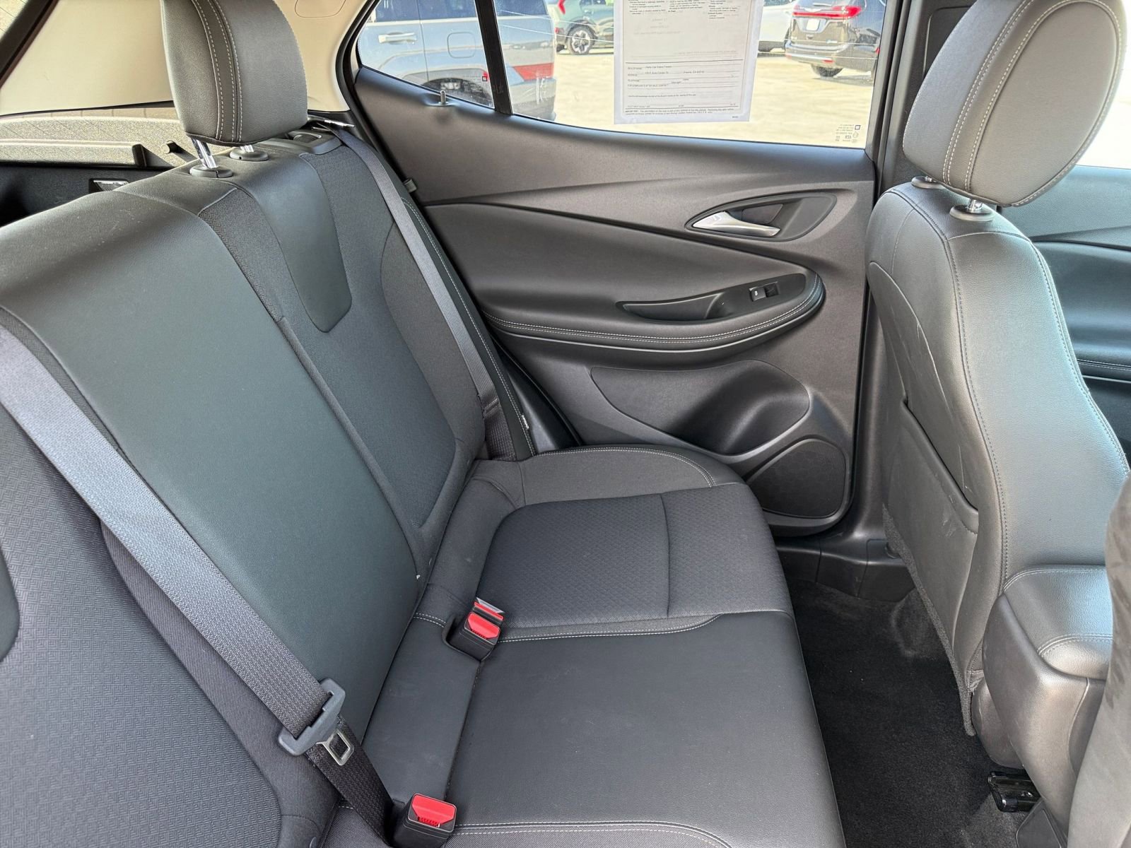 Used 2025 Buick Encore GX Preferred image 41