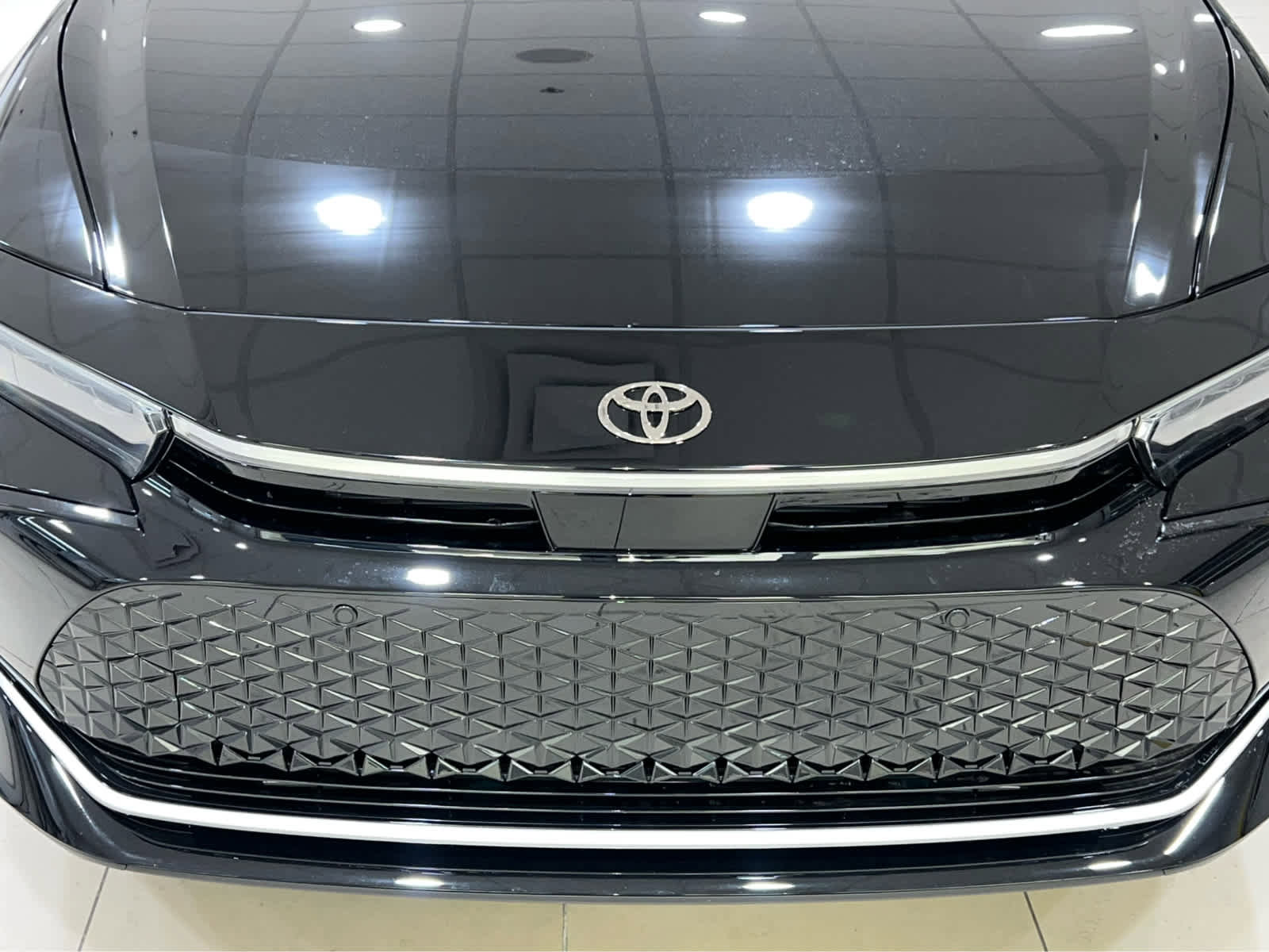 New 2026 Toyota Crown Nightshade image 4