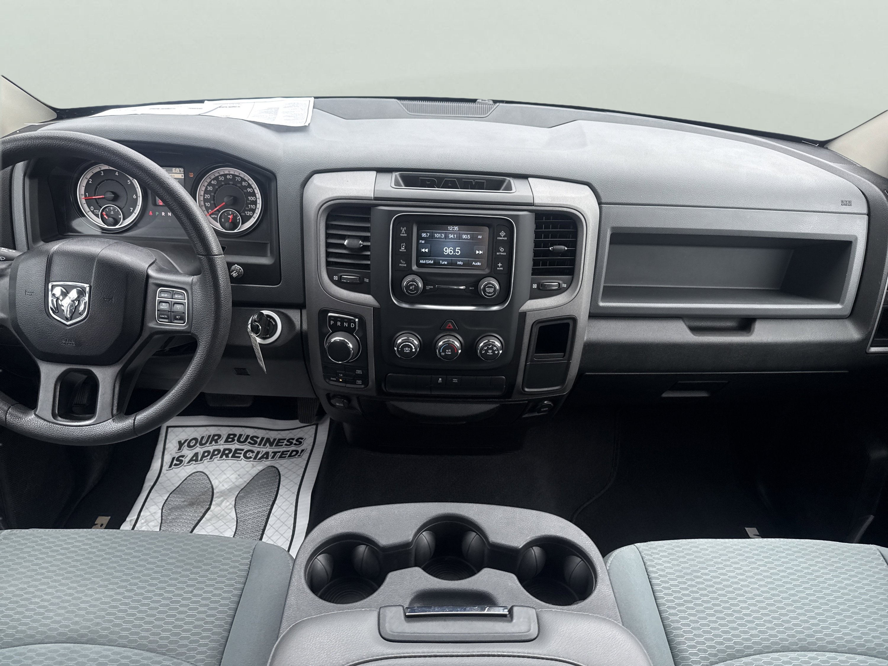 Used 2019 RAM 1500 Express AWD/4WD image 13