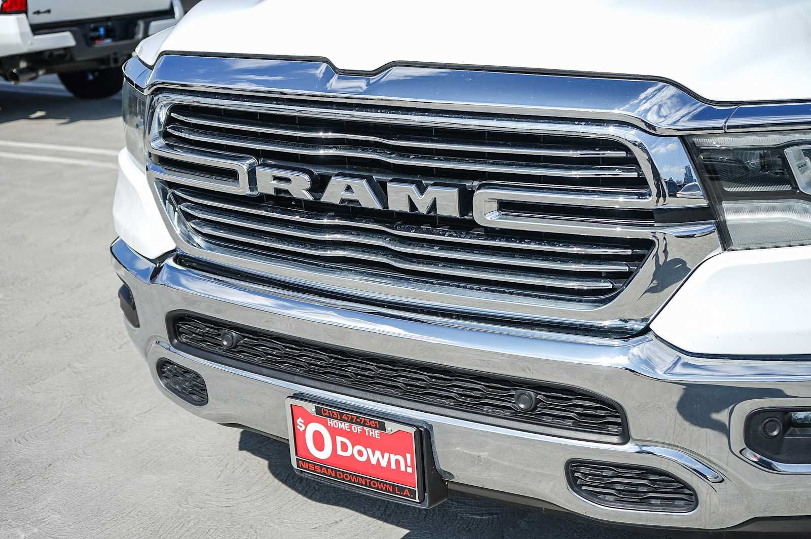 Used 2022 RAM 1500 Laramie AWD/4WD image 5