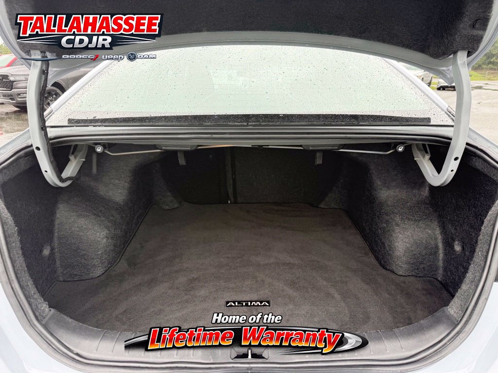 Used 2024 Nissan Altima 2.5 SR AWD/4WD image 17