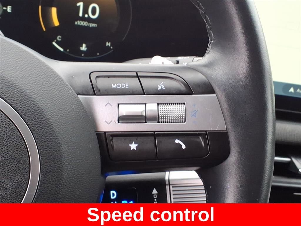 Used 2025 Hyundai Tucson Limited image 33