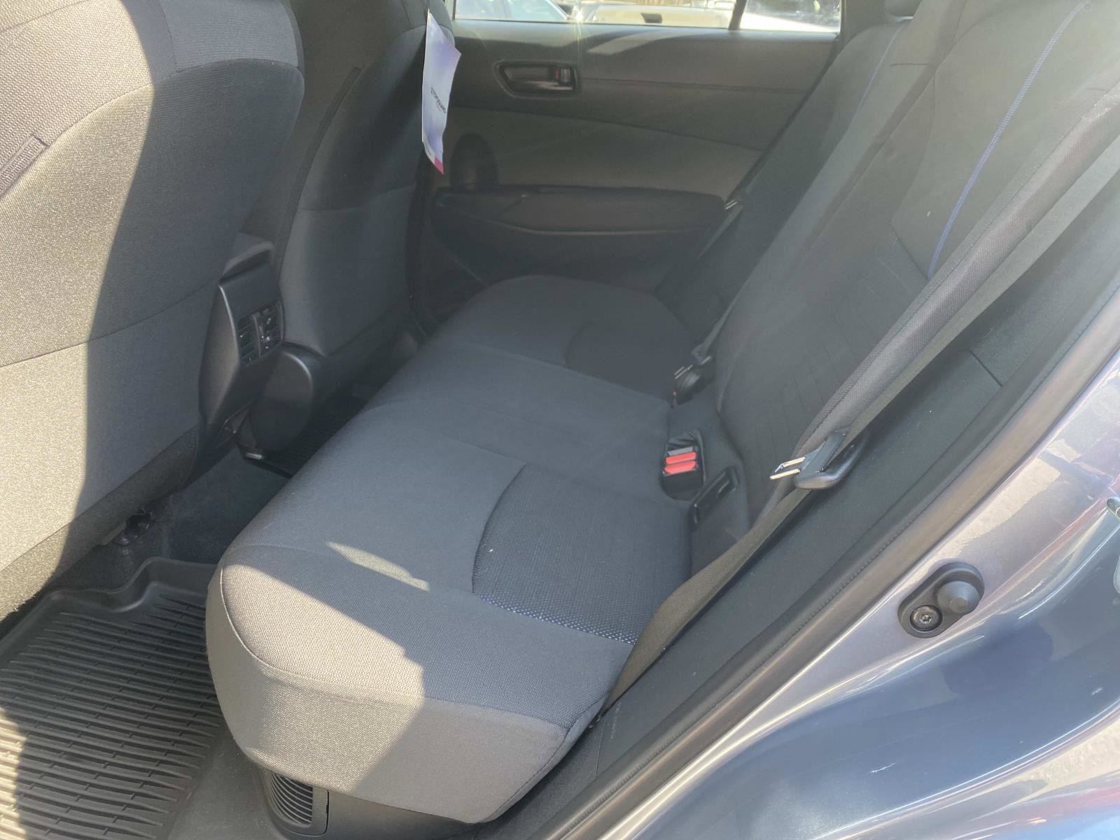 Used 2024 Toyota Corolla Cross SE image 18