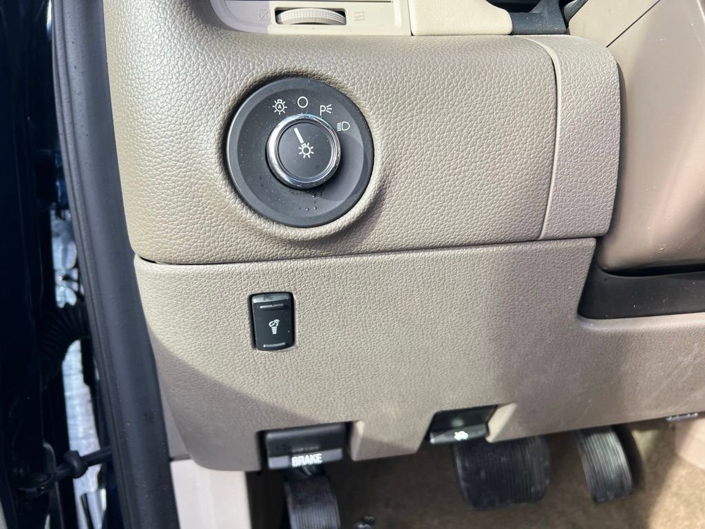 Used 2015 Lincoln Navigator 4WD image 46