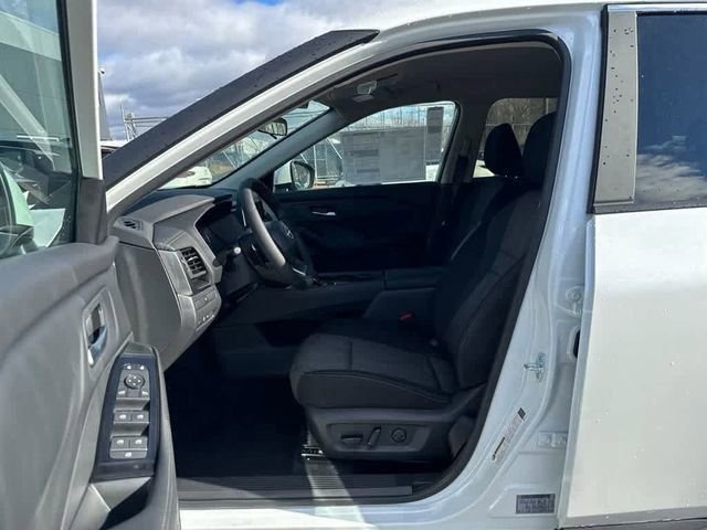 New 2026 Nissan Rogue SV image 11