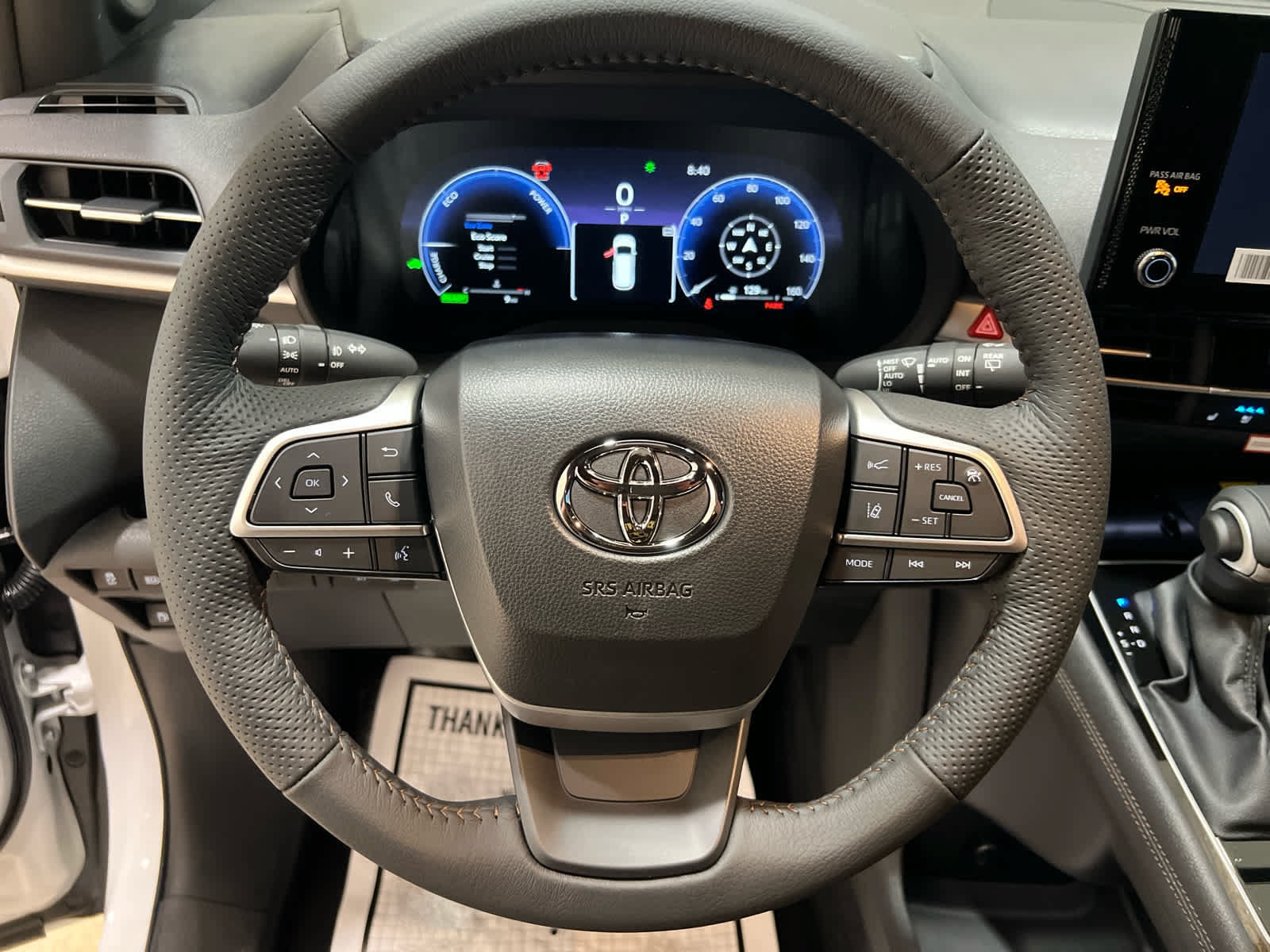 New 2026 Toyota Sienna Platinum AWD/4WD image 21