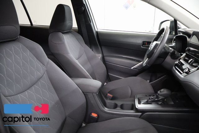 Certified 2026 Toyota Corolla Cross LE AWD/4WD image 27