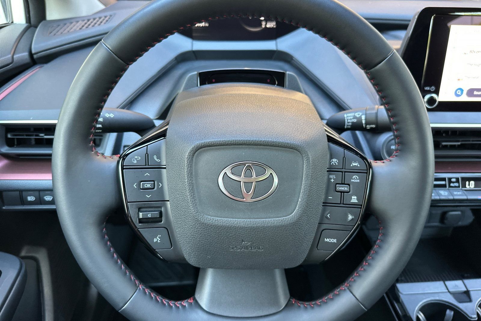 Used 2024 Toyota Prius Prime FWD image 25
