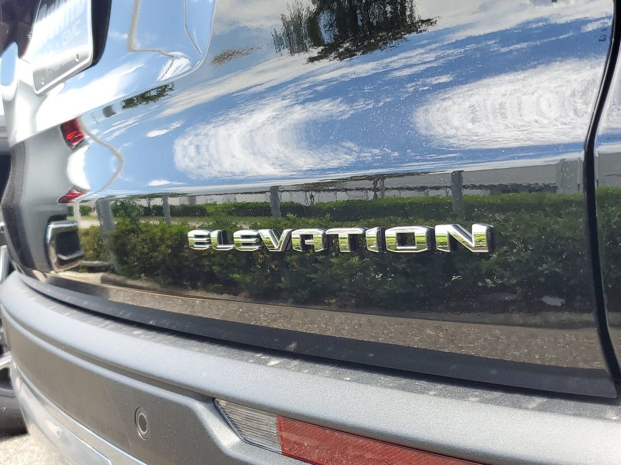 New 2027 GMC Acadia Elevation w/ Elevation Premium Package FWD image 9