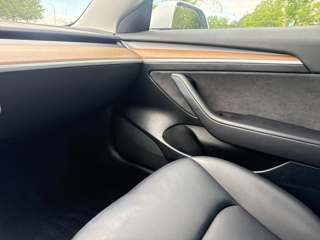 Used 2023 Tesla Model 3 Standard Range RWD image 17