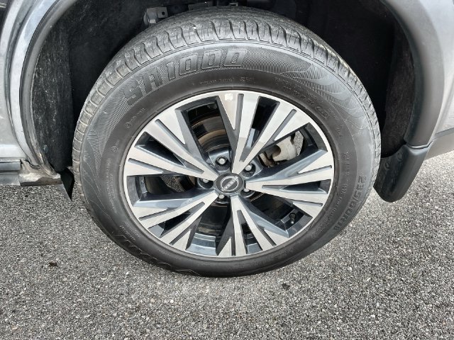 Used 2023 Nissan Rogue SV AWD/4WD image 19