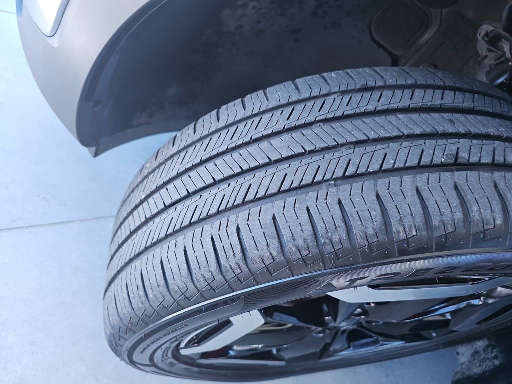 Used 2023 Kia Telluride S image 34