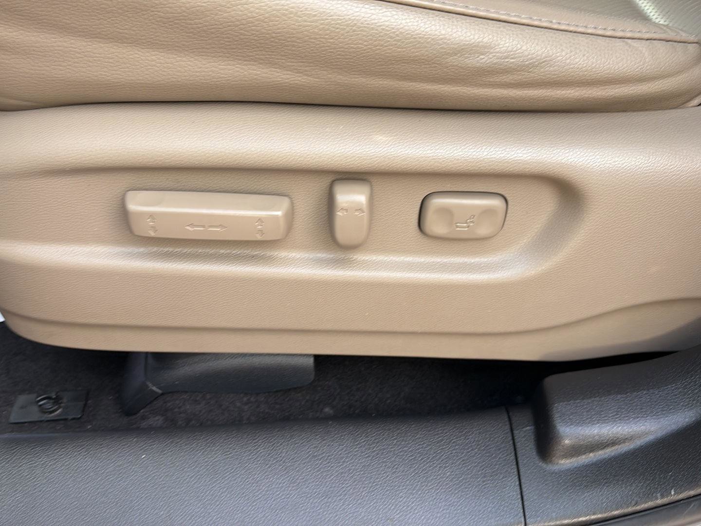 Certified 2018 Honda Ridgeline RTL-T image 12