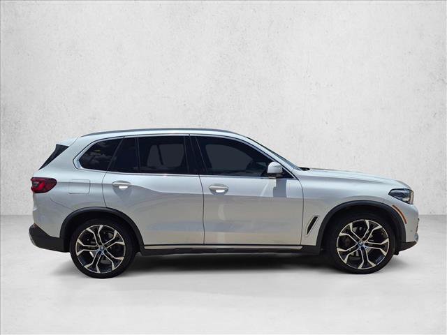 Used 2020 BMW X5 sDrive40i w/ Premium Package RWD image 4