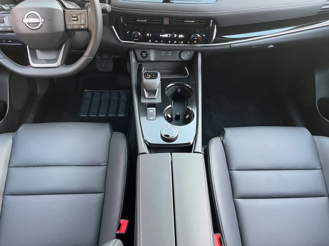 New 2025 Nissan Rogue SL AWD/4WD image 6