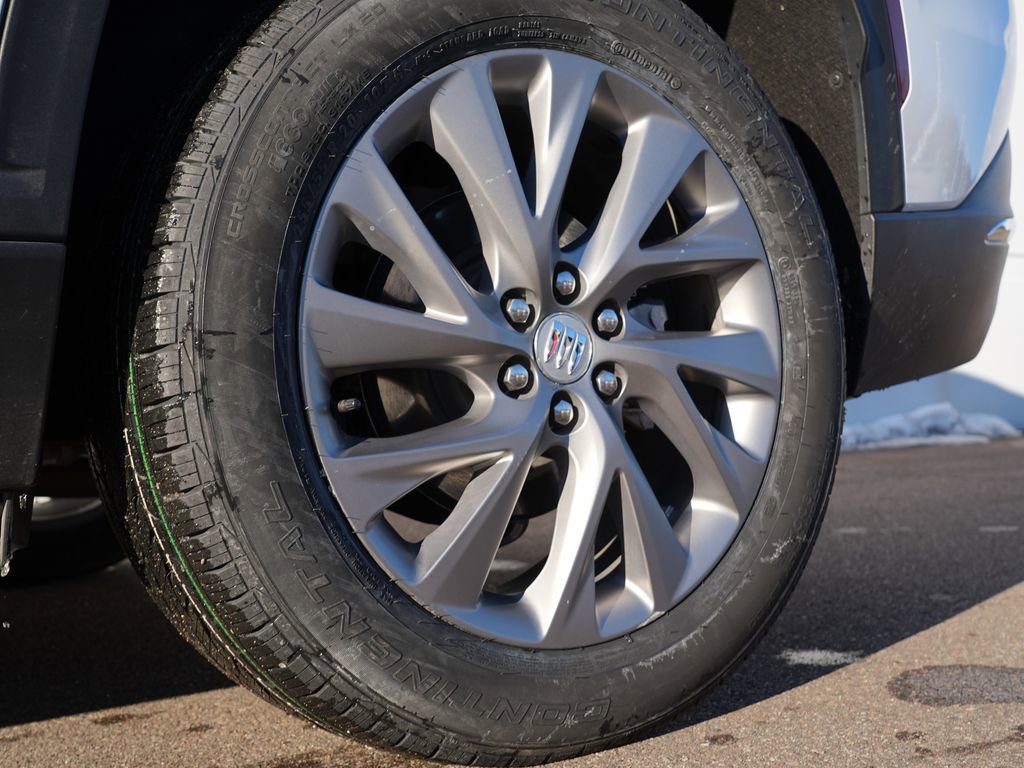 Used 2025 Buick Enclave Preferred image 34