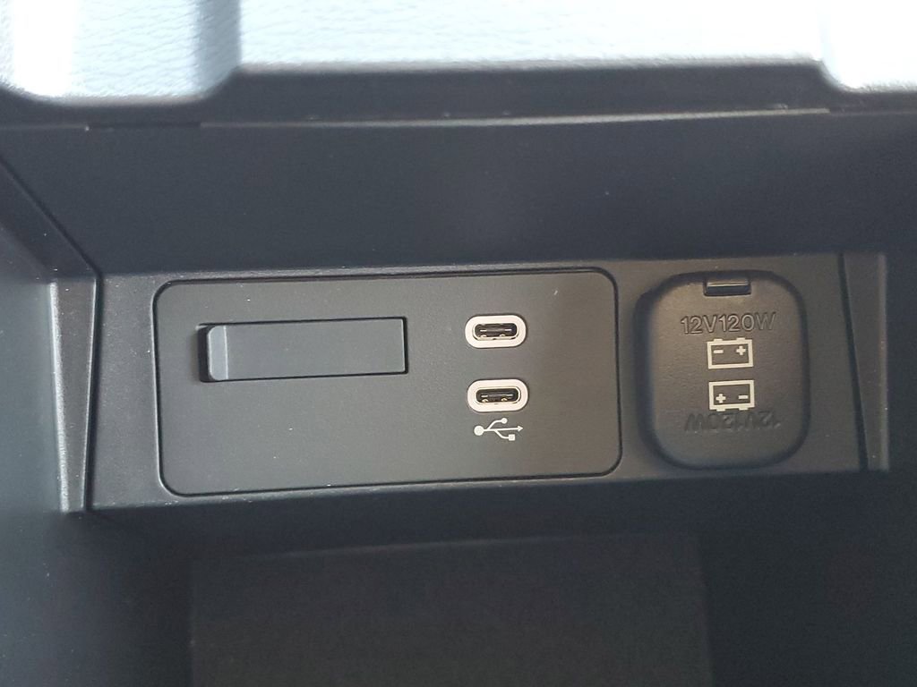 Used 2025 MAZDA CX-5 Carbon Edition image 33