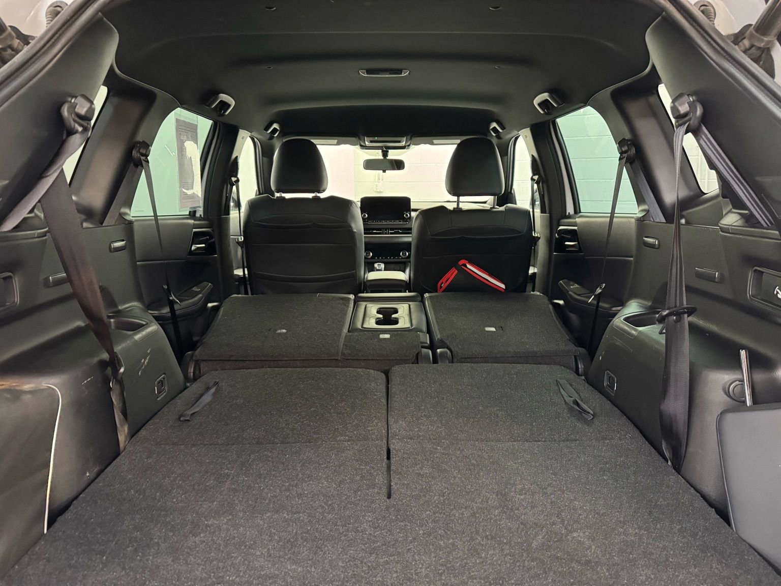 Used 2023 Mitsubishi Outlander SE Black Edition image 39