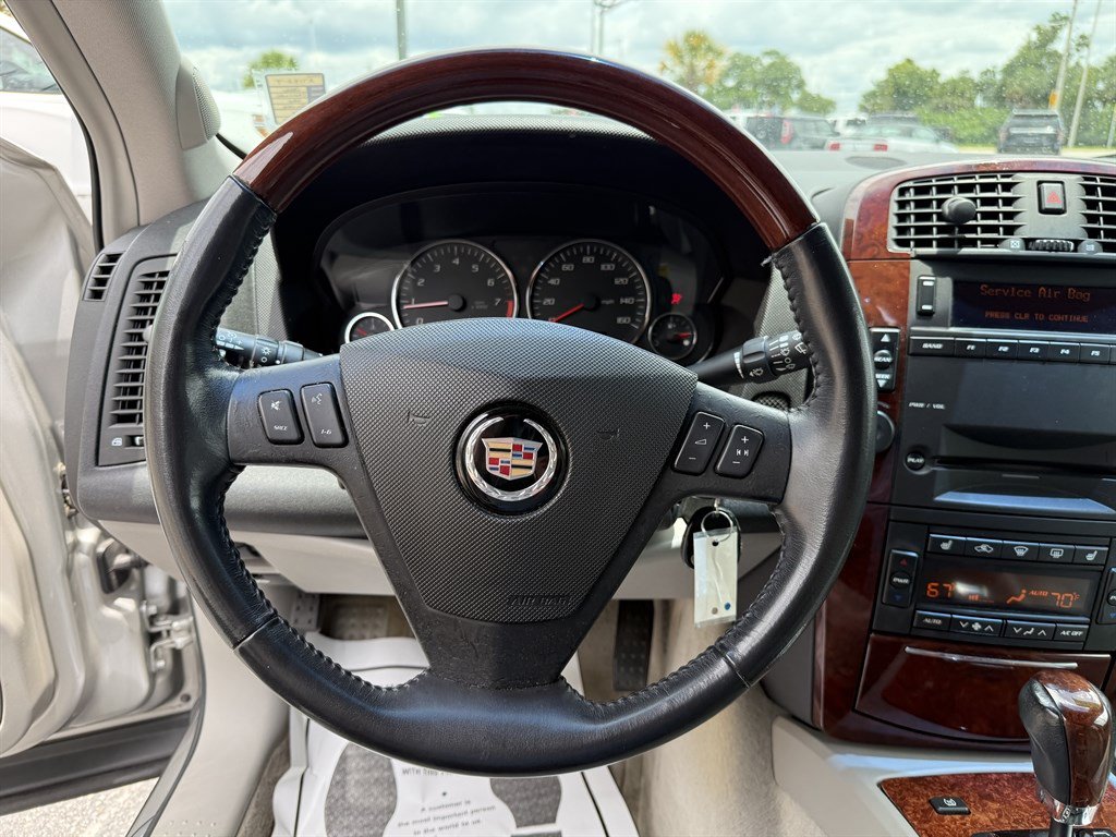 Used 2006 Cadillac SRX w/ Seating Package AWD/4WD image 17