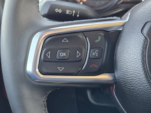 Used 2026 Jeep Wrangler Unlimited Sahara AWD/4WD image 36