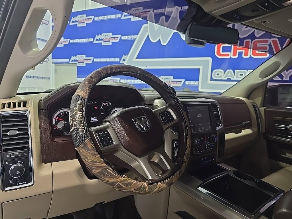 Used 2015 RAM 1500 Laramie w/ Convenience Group image 18