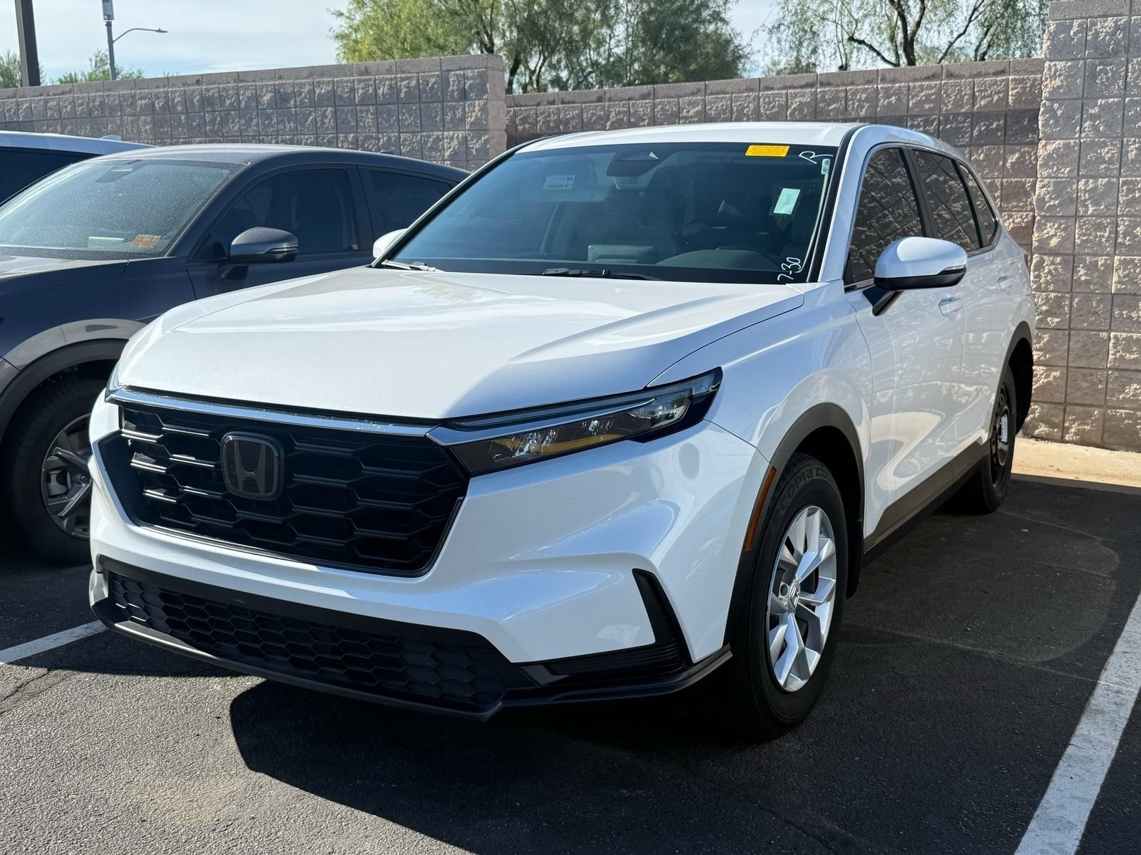 Used 2024 Honda CR-V LX image 2
