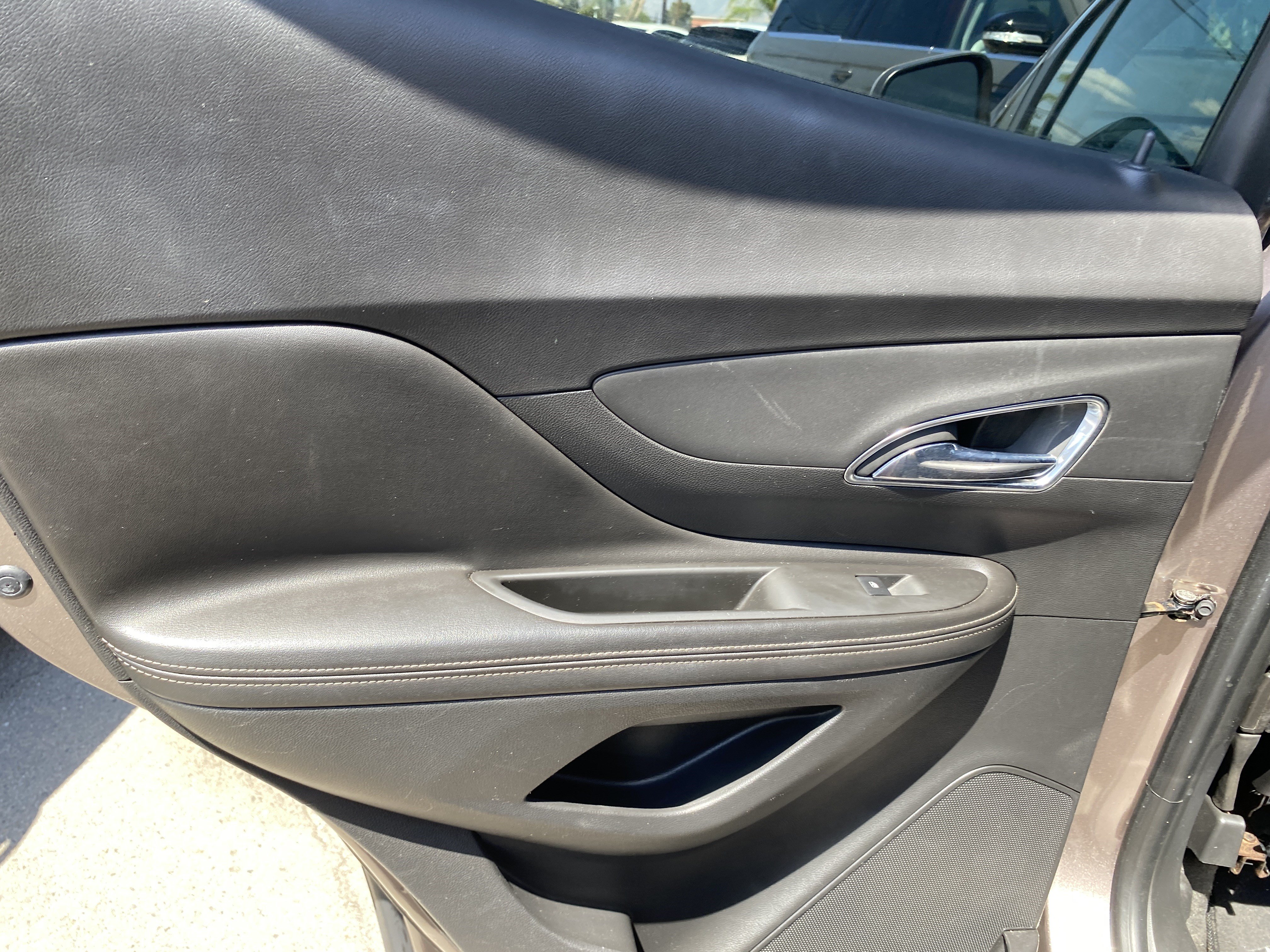 Used 2014 Buick Encore Leather AWD/4WD image 22