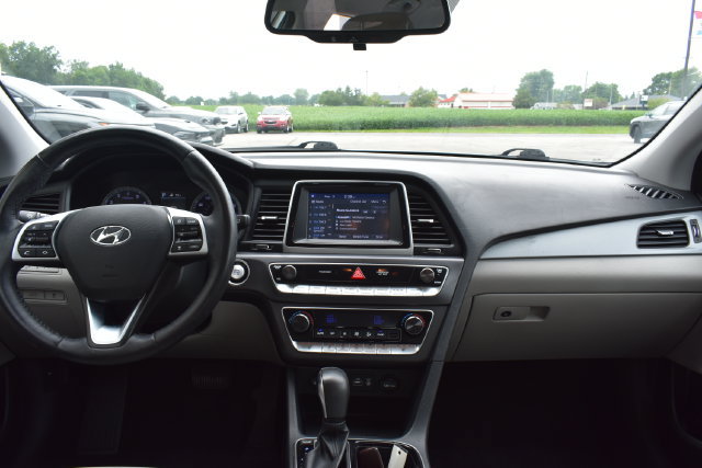 Used 2019 Hyundai Sonata SEL w/ Tech Package 02 FWD image 33