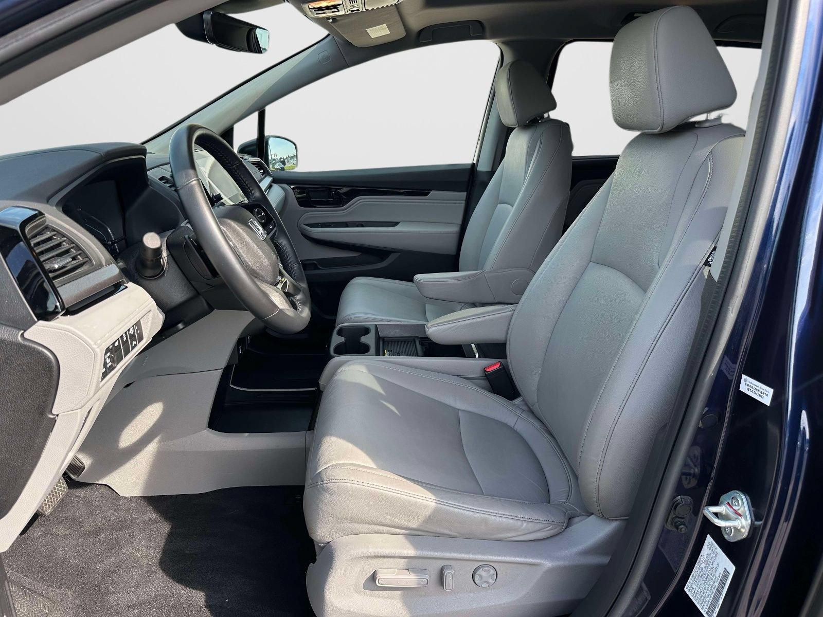 Used 2023 Honda Odyssey Touring image 14