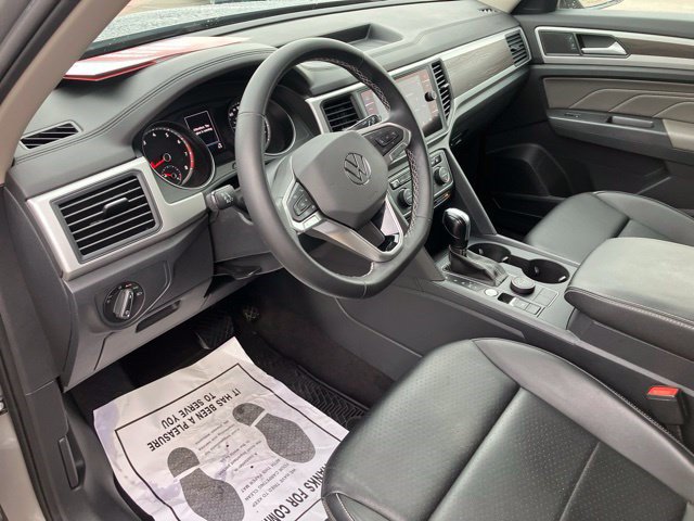 Used 2021 Volkswagen Atlas SE AWD/4WD image 14
