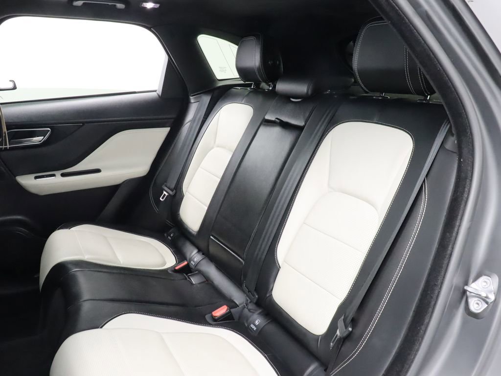 Used 2019 Jaguar F-PACE R-Sport AWD/4WD image 40