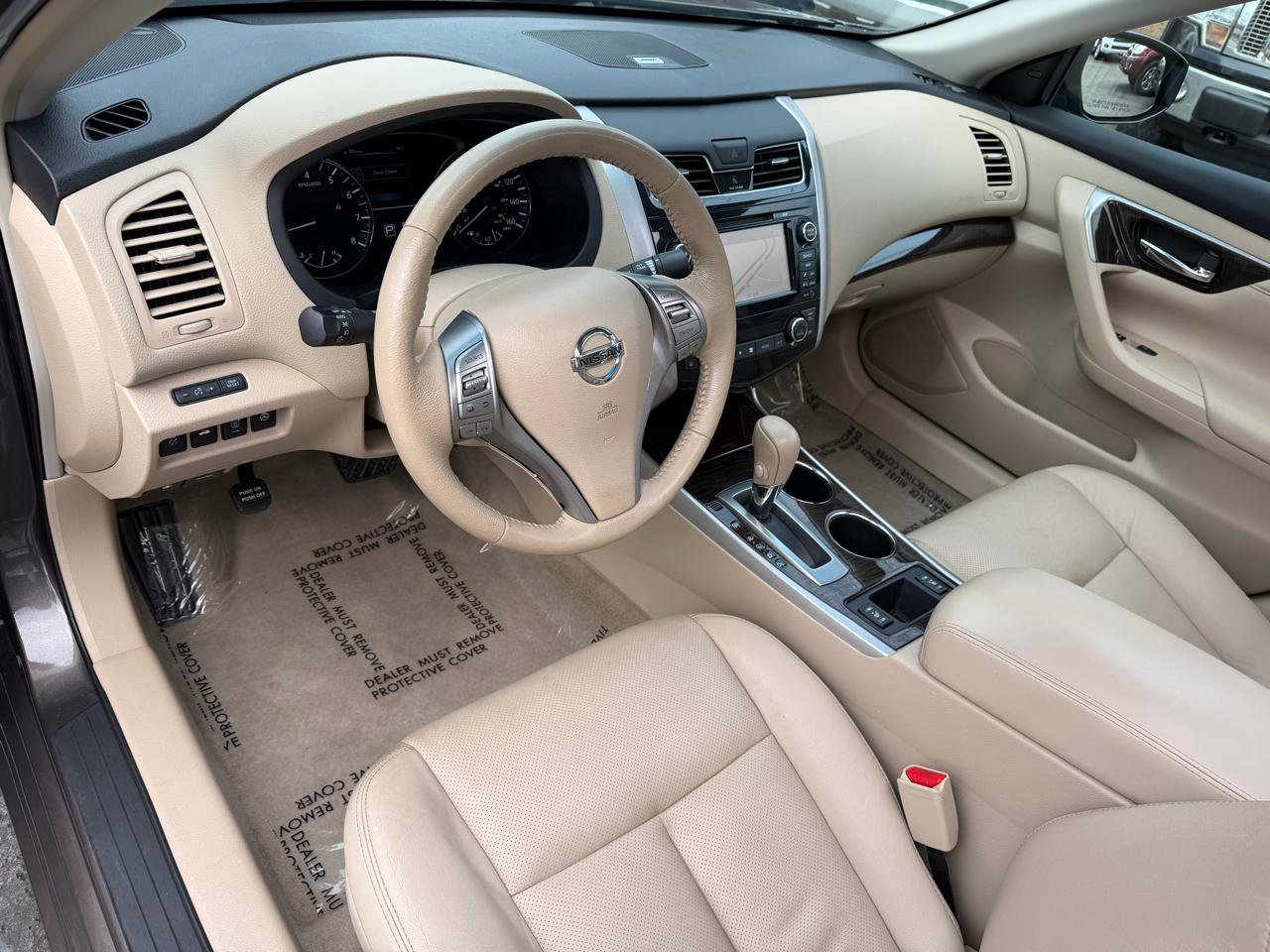Used 2013 Nissan Altima 2.5 SL w/ Technology Pkg FWD image 12