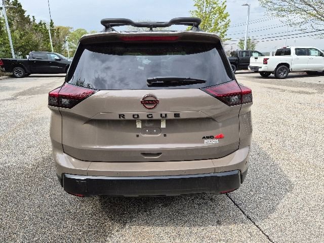 New 2026 Nissan Rogue SV w/ Rock Creek Premium Package AWD/4WD image 7
