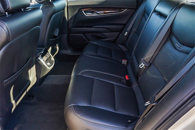 Used 2013 Cadillac XTS Luxury w/ Driver Awareness Package image 21