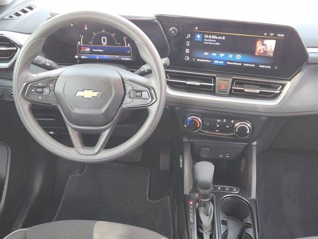 Used 2024 Chevrolet TrailBlazer LS w/ LS Convenience Package image 27