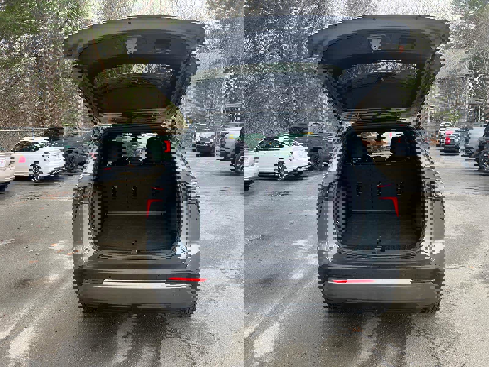 Certified 2025 Chevrolet Equinox LT w/ Safety and Technology Package AWD/4WD image 40