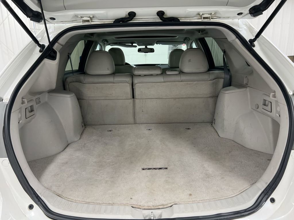 Used 2010 Toyota Venza FWD image 24