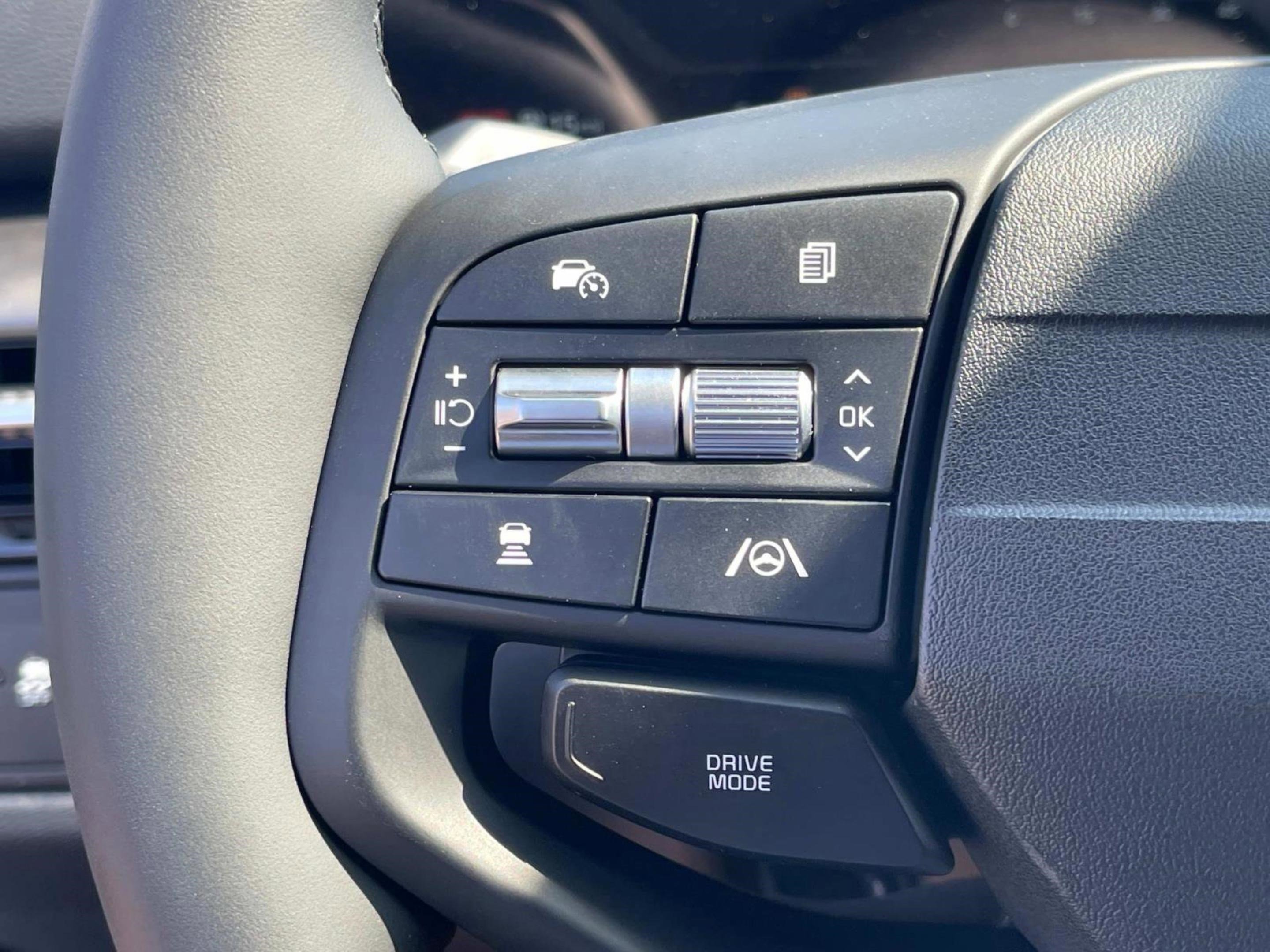 New 2026 Kia Sportage SX image 32