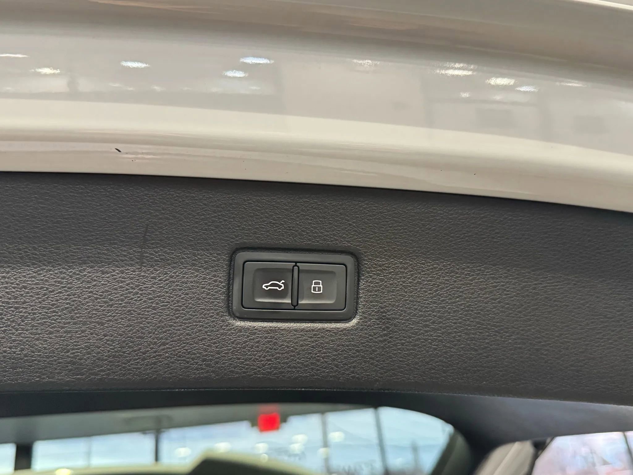 Used 2020 Audi SQ7 Prestige AWD/4WD image 32