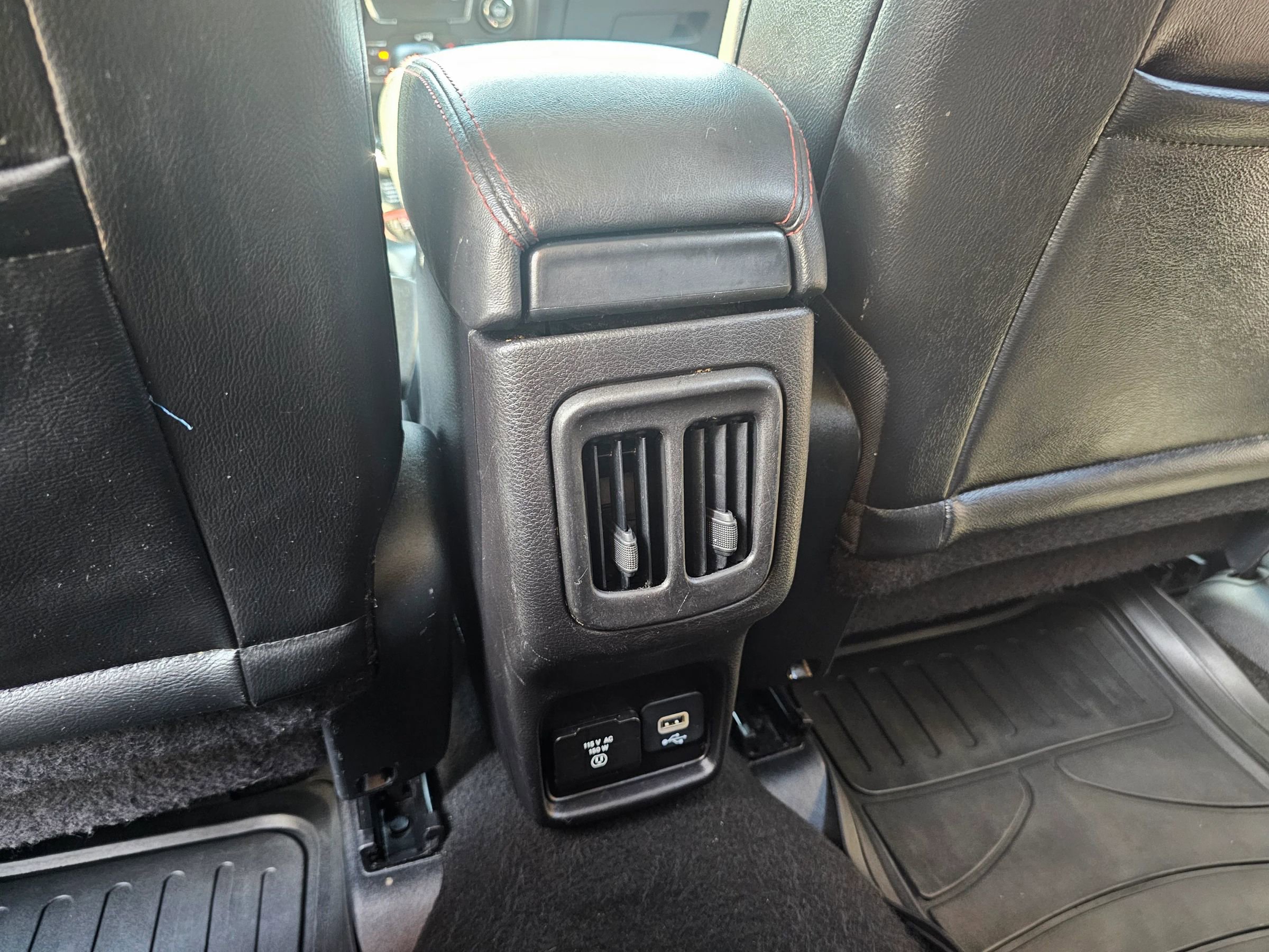 Used 2020 Jeep Compass Trailhawk AWD/4WD image 32